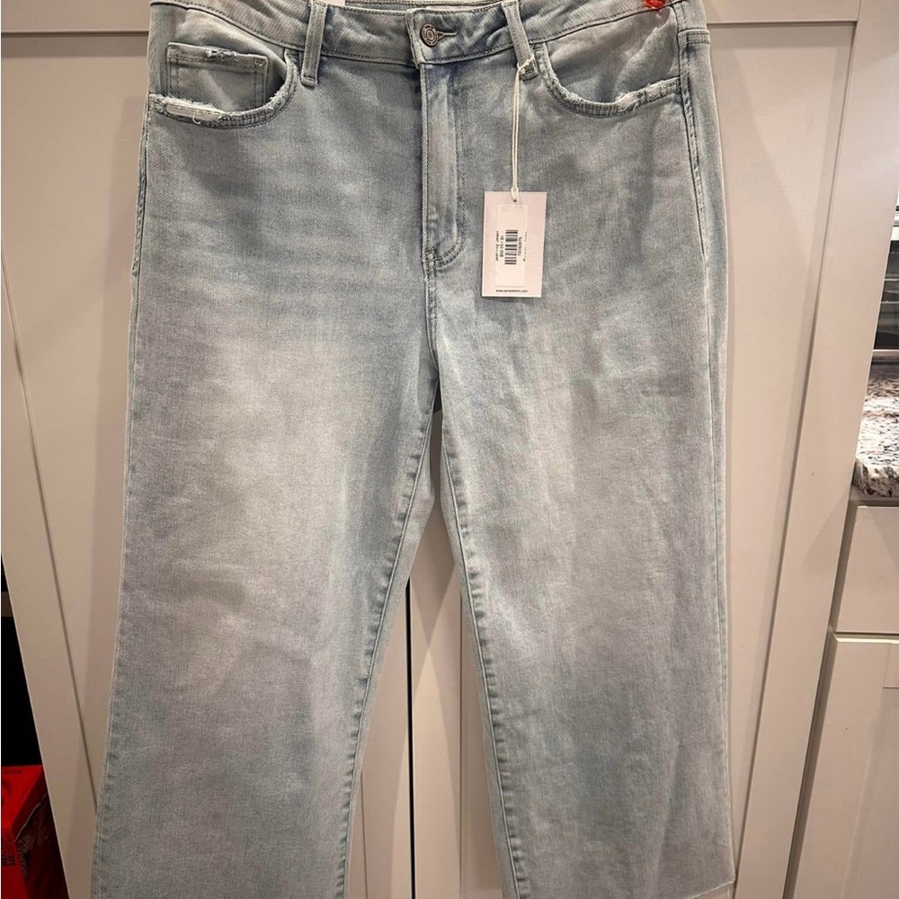 Vervet Wide Leg Jeans